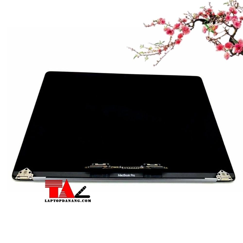 Man-Macbook-Pro-2019-15inch-A1990 Man-Macbook-Pro-2019-15inch-A1990