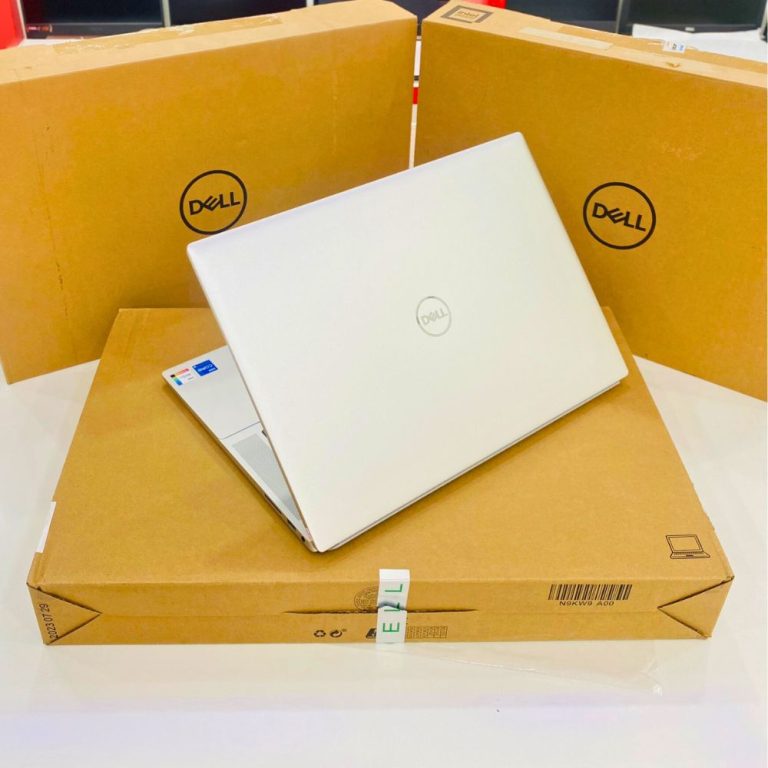 Dell inspiron 5630 Dell inspiron 5630 corei5